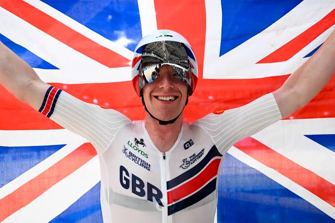 2026 track cycling wc bostock scratch win